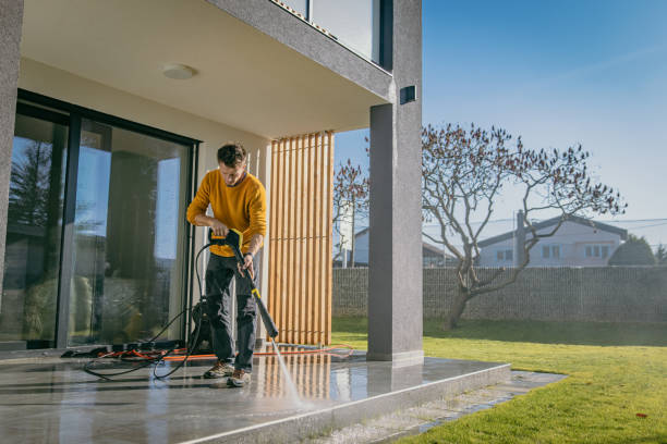 Best Solar Panel Cleaning  in Briarcliff Manor, NY